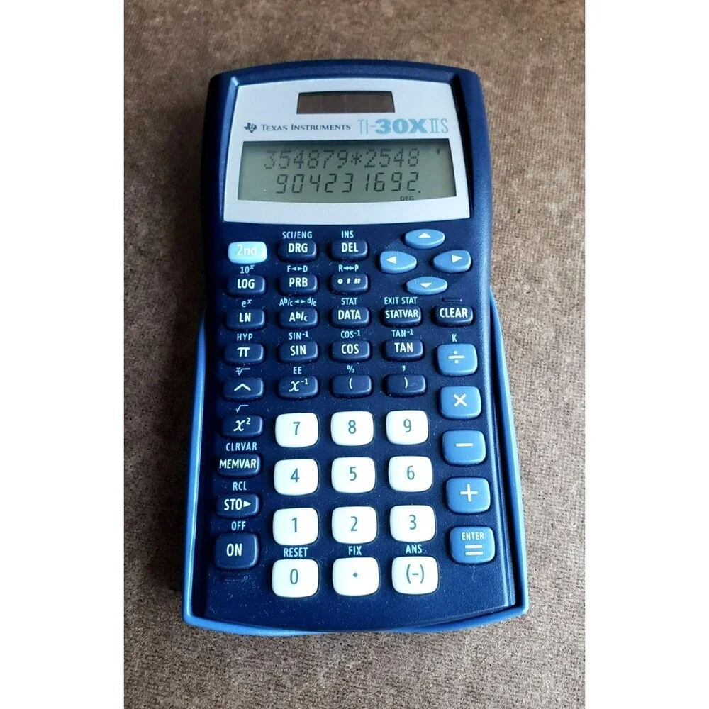 Texas Instruments TI-30X IIS SCIENTIFIC SOLAR CALCULATOR W/ Cover Tested Working